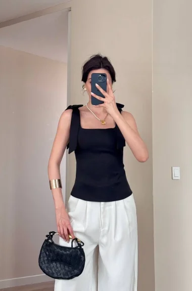 Kadın Siyah Fiyonklu Bluz 1041-2999