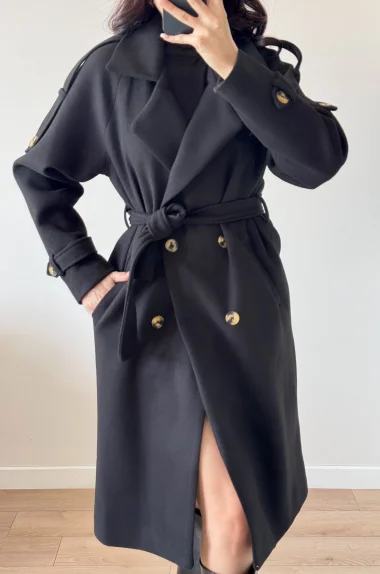 Kadın Siyah Kaşe Kaban 3122