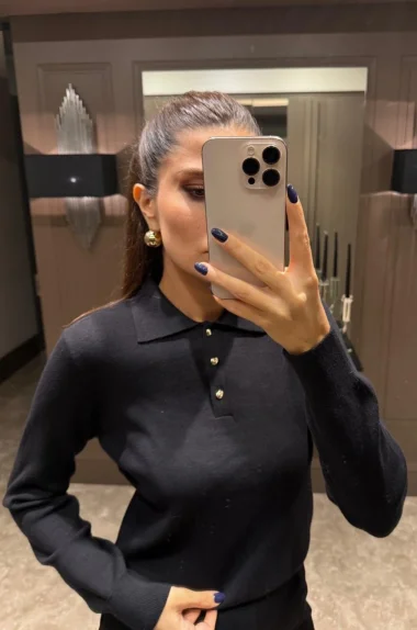 Kadın Siyah Polo Yaka Kazak 1014-2402