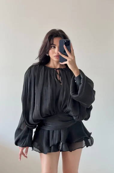 Kadın Siyah Şortlu Elbise (Şortu Astar Şeklinde Ayrıdır.) 1026-221732