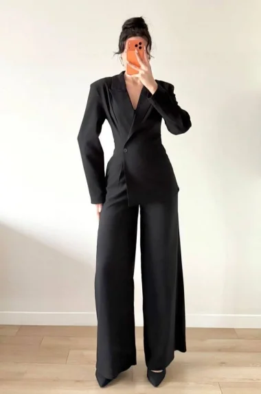 Kadın Siyah Takım Görünümlü Ceketli Tulum 1041-2735