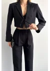 Kadın Siyah Önü Bağlamalı Crop Ceket 10120