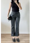 Kadın Siyah Lastikli Çımalı Deri Pantolon 30322