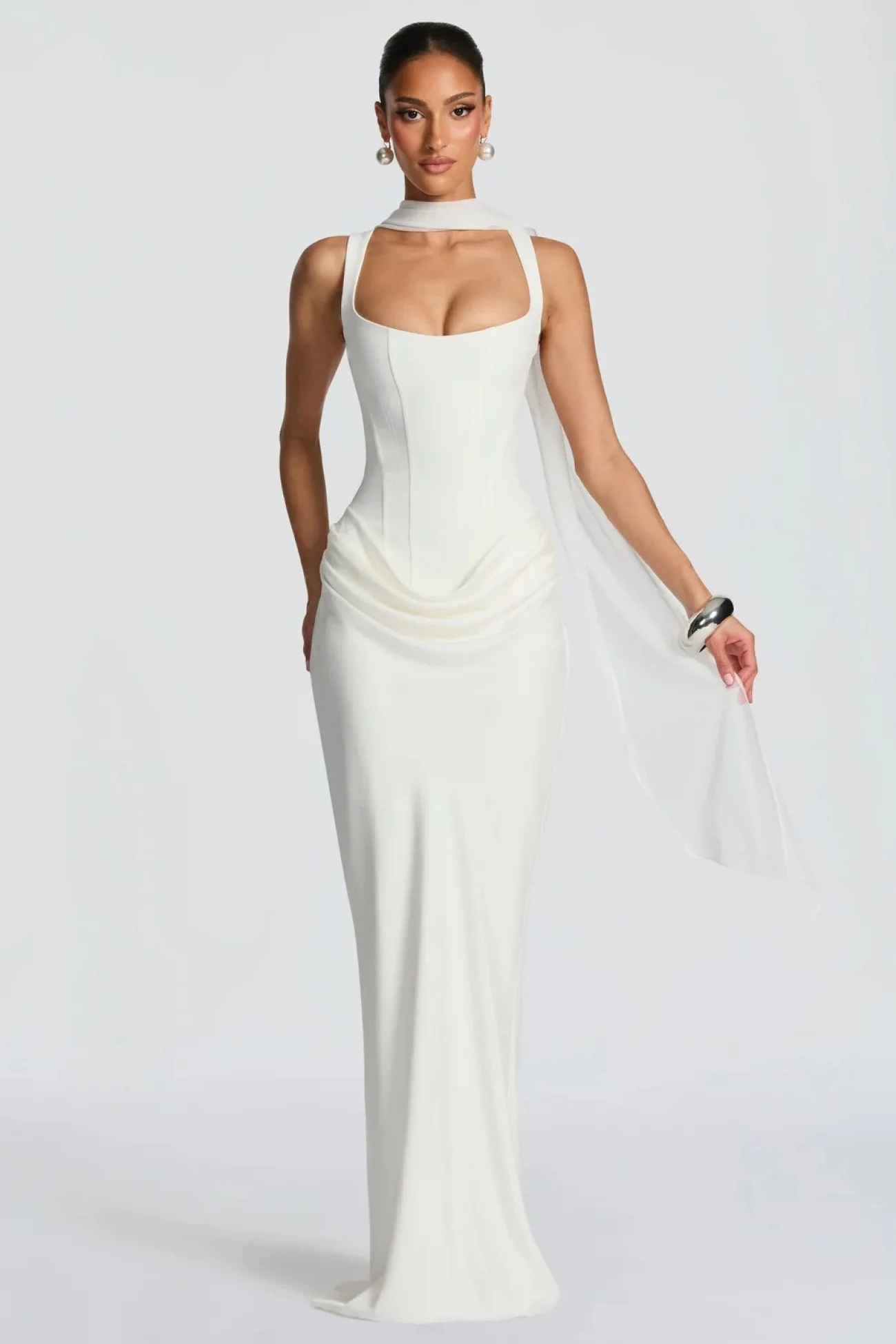 Kadın Beyaz Bağlamalı Uzun Elbise 1026-22237