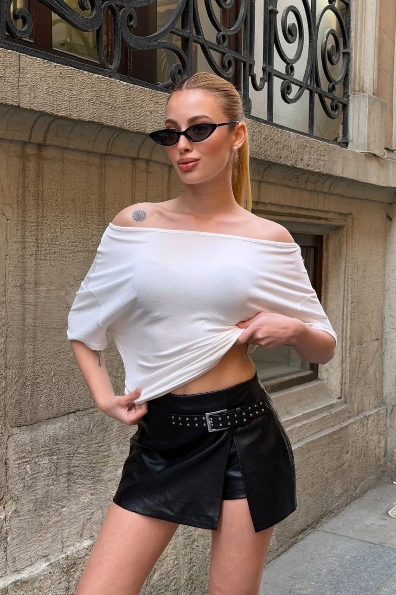 Kadın Beyaz Asimetrik Bluz 412