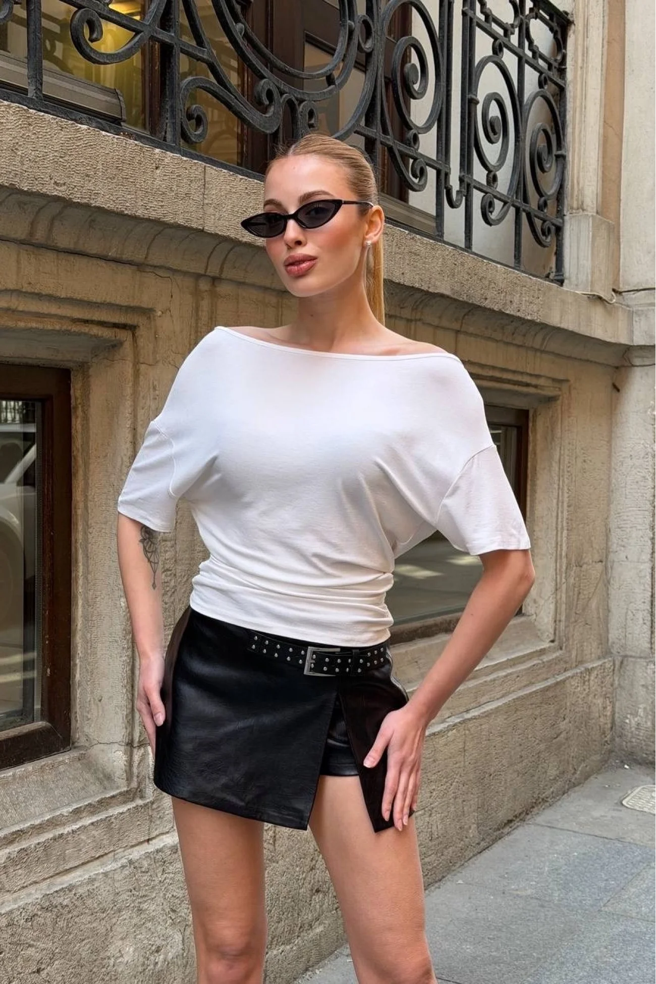 Kadın Beyaz Asimetrik Bluz 412