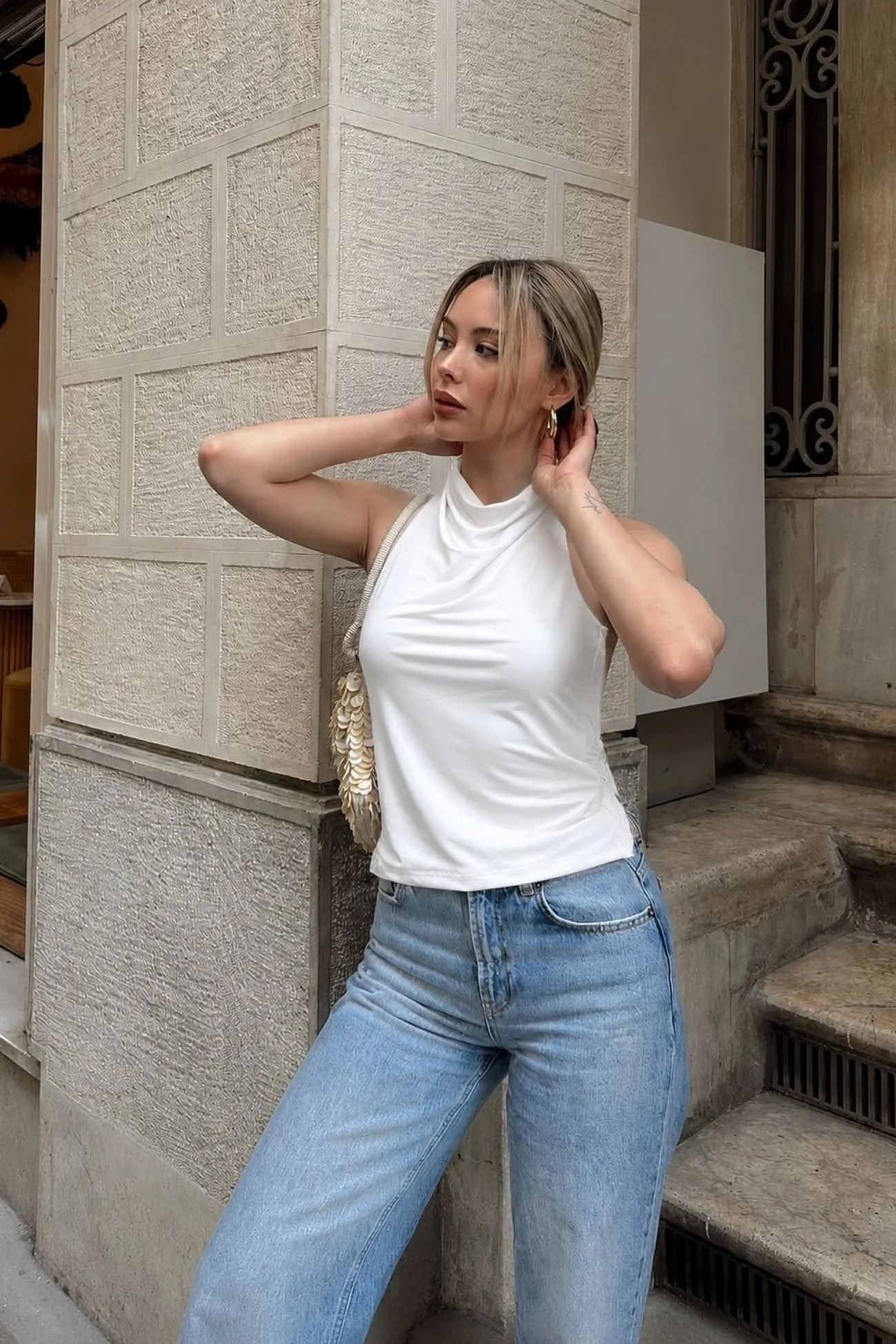 Kadın Beyaz Tokalı Crop 216