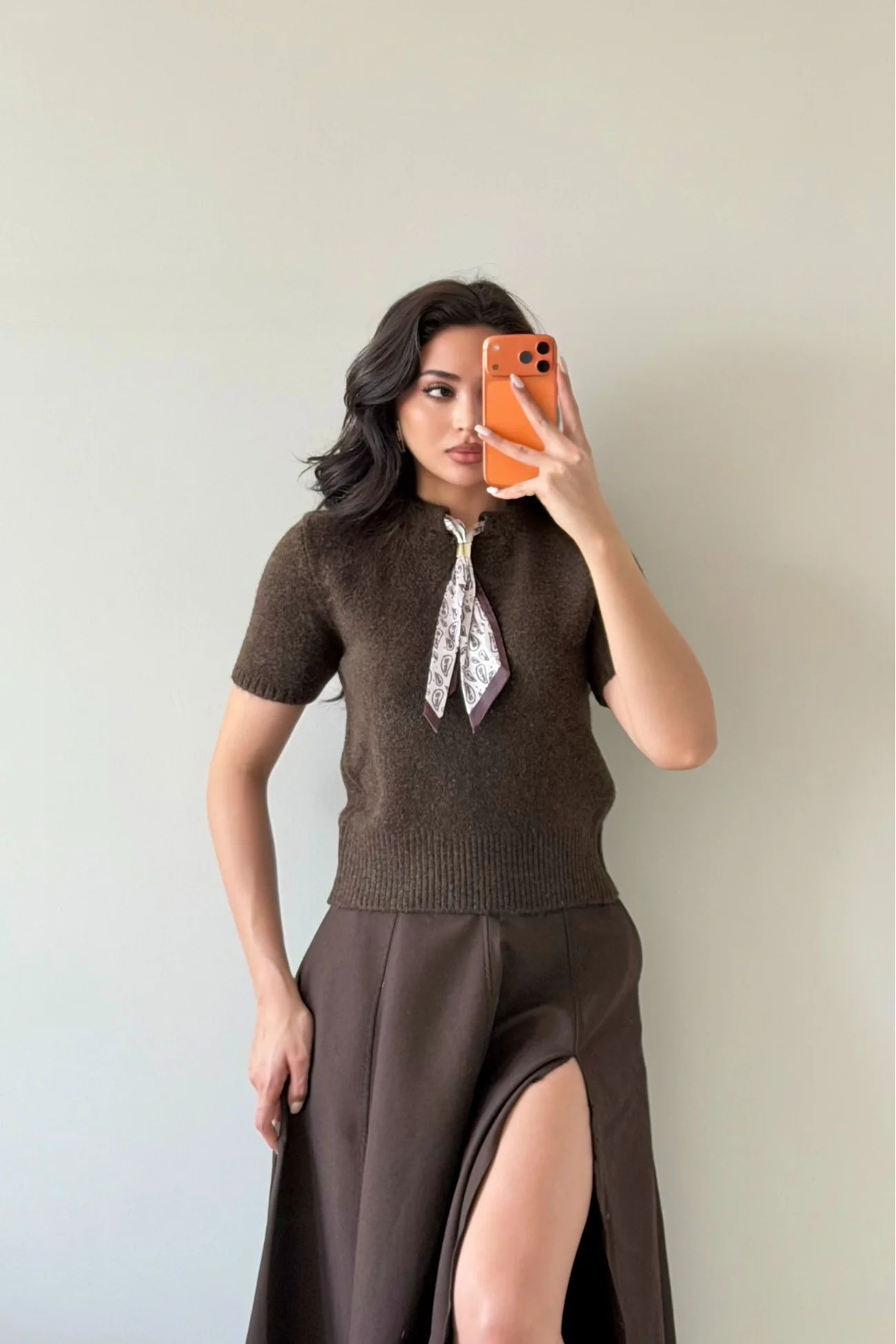 Kadın Antrasit Fularlı Kısa Kol Kazak 1014-2536