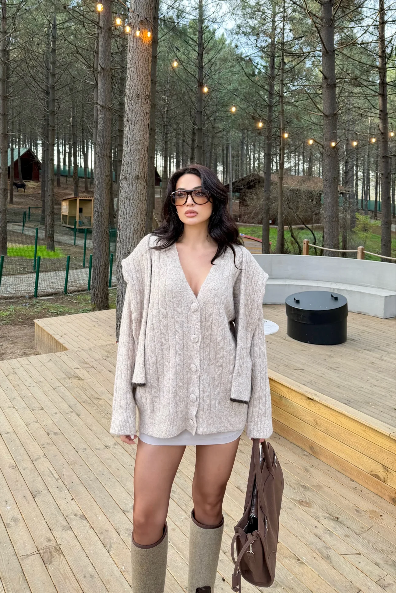 Kadın Bej Triko Düğme Oversize Hırka 1014-2561