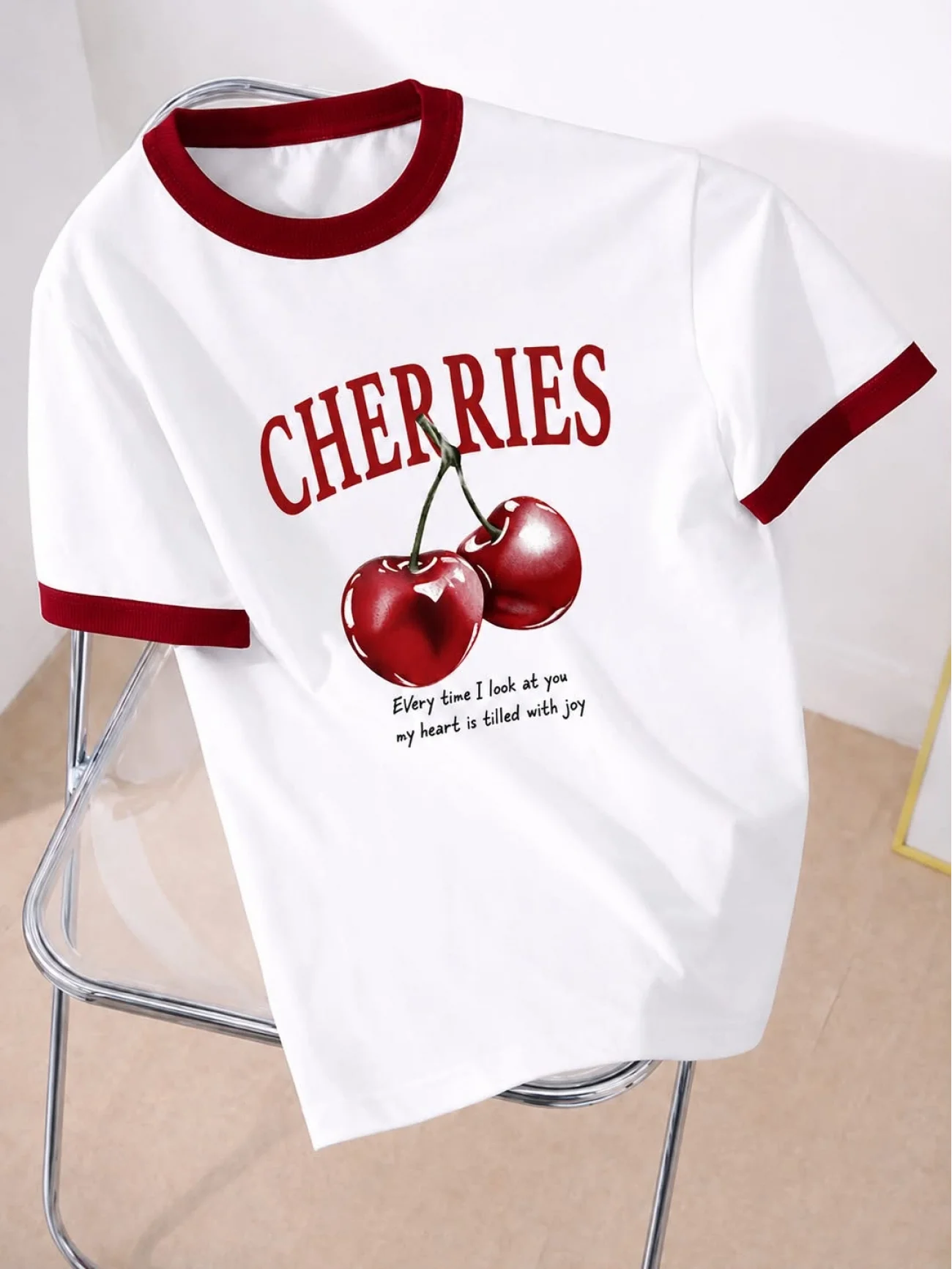 Kadın Beyaz Cherries Baskılı Tshirt 13878