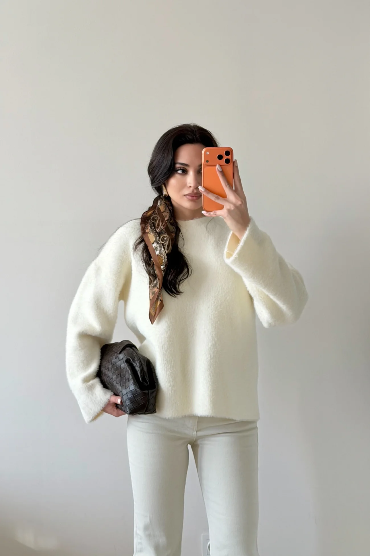 Kadın Beyaz Oversize Kazak 1014-2341