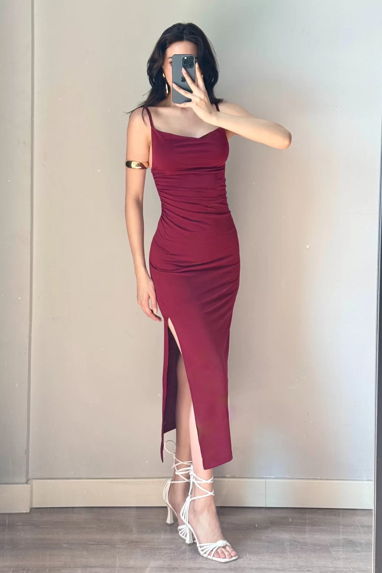 Kadın Bordo Askılı Yırtmaçlı Uzun Elbise 1009-1034