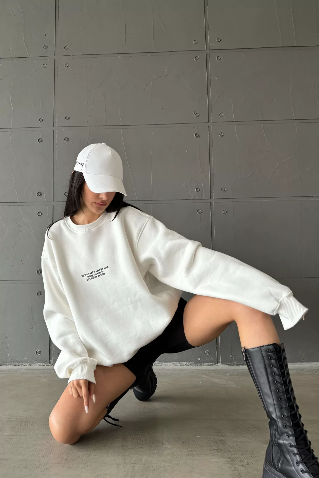 Kadın Ekru Oversize Sweatshirt