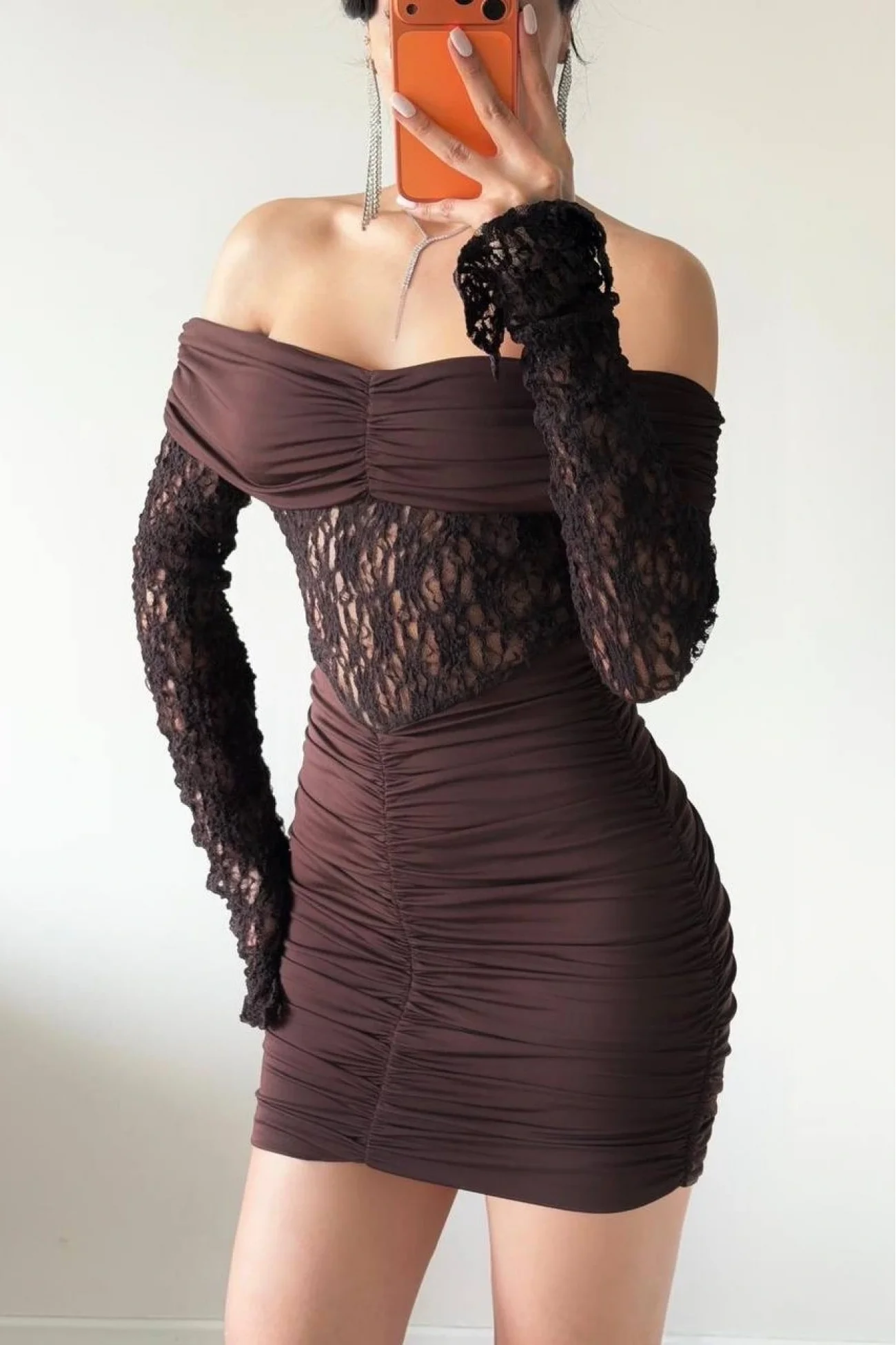 Kadın Kahve Dantelli Bel ve Göğüs Büzgülü Elbise 1041-2728