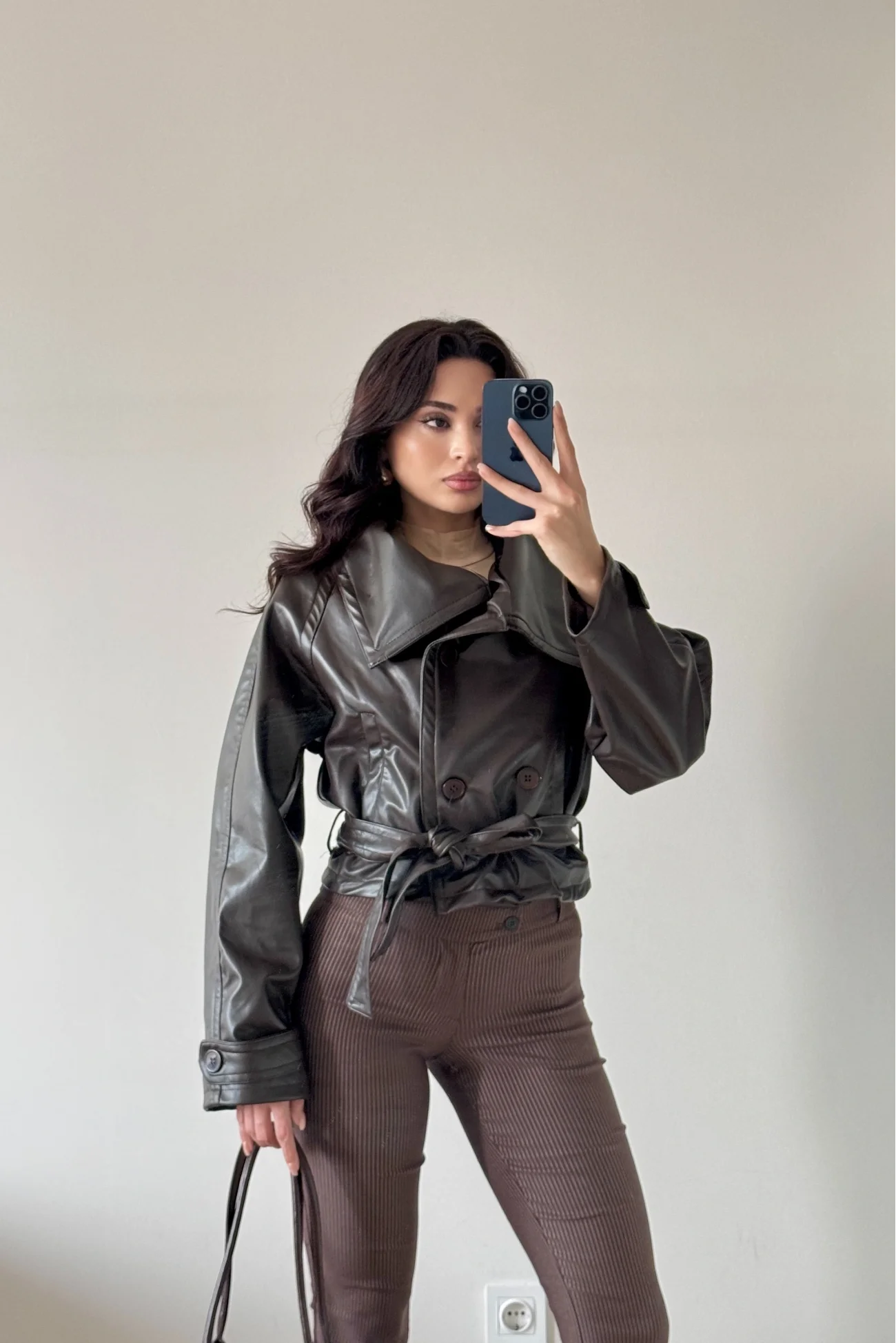 Kadın Kahve Düğmeli İnce Deri Ceket 0999-8505