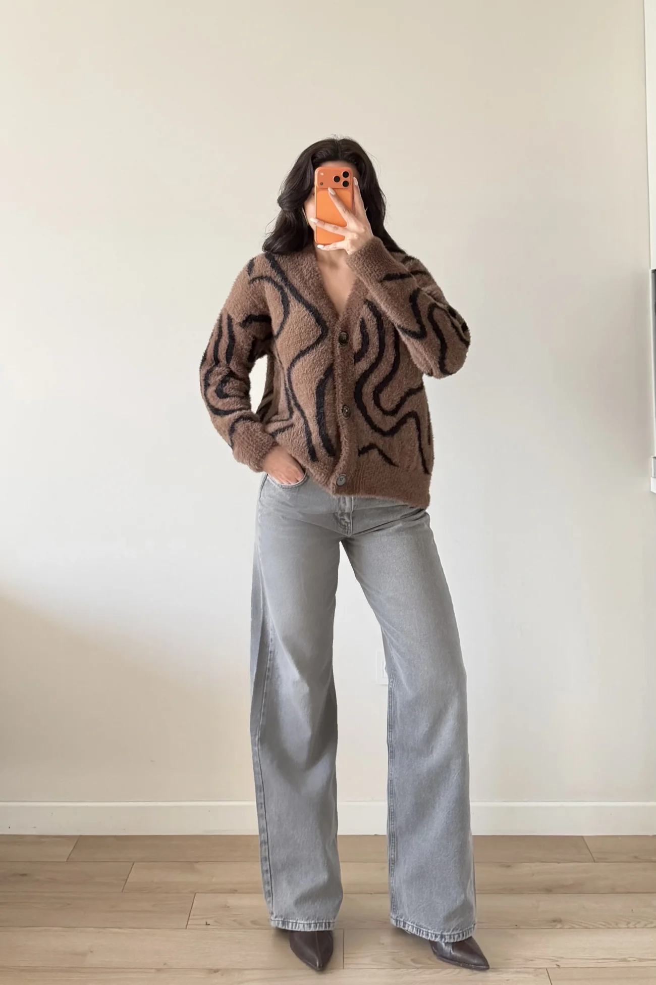 Kadın Kahve Zebra Desen Peluş Hırka 1014-2520