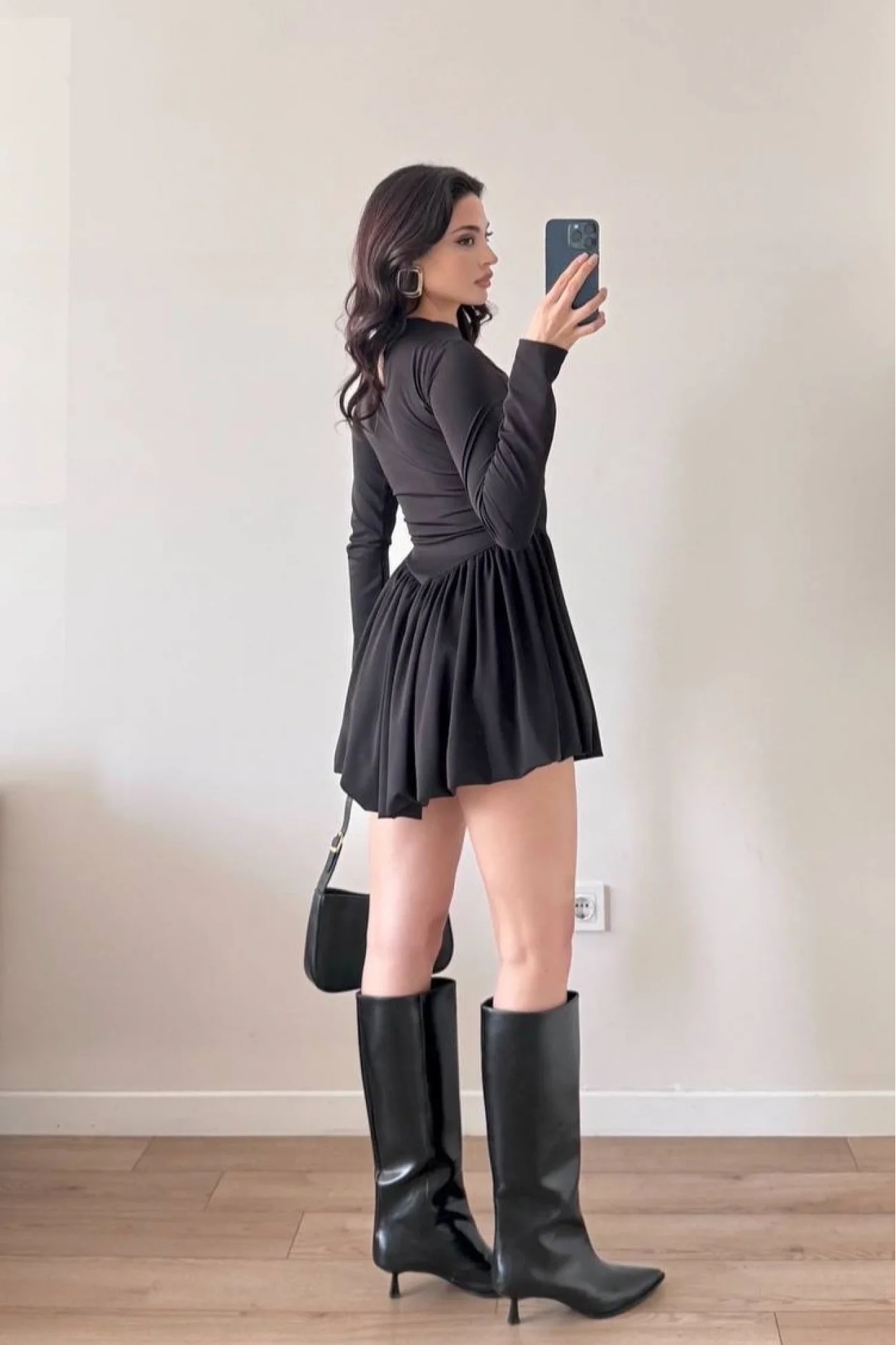 Kadın Siyah Dalgç Kumaş Balon Elbise 1041-2717