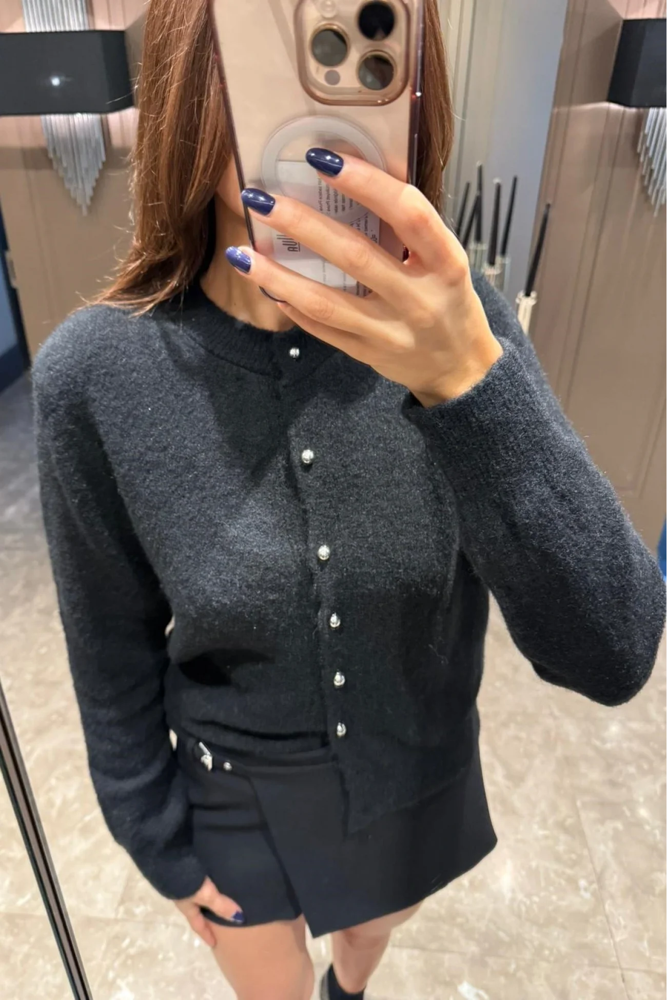 Kadın Siyah Düğmeli Hırka 1014-2456