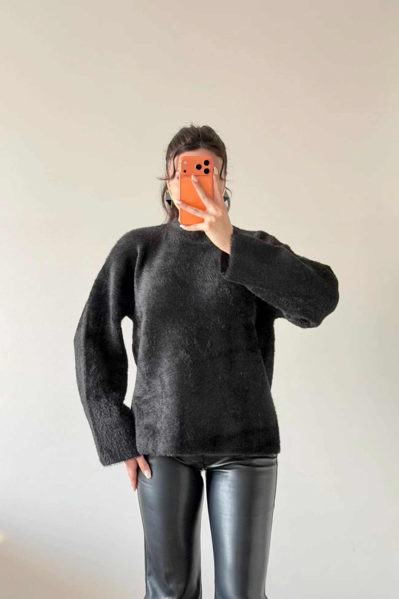 Kadın Siyah Oversize Kazak 1014-2341