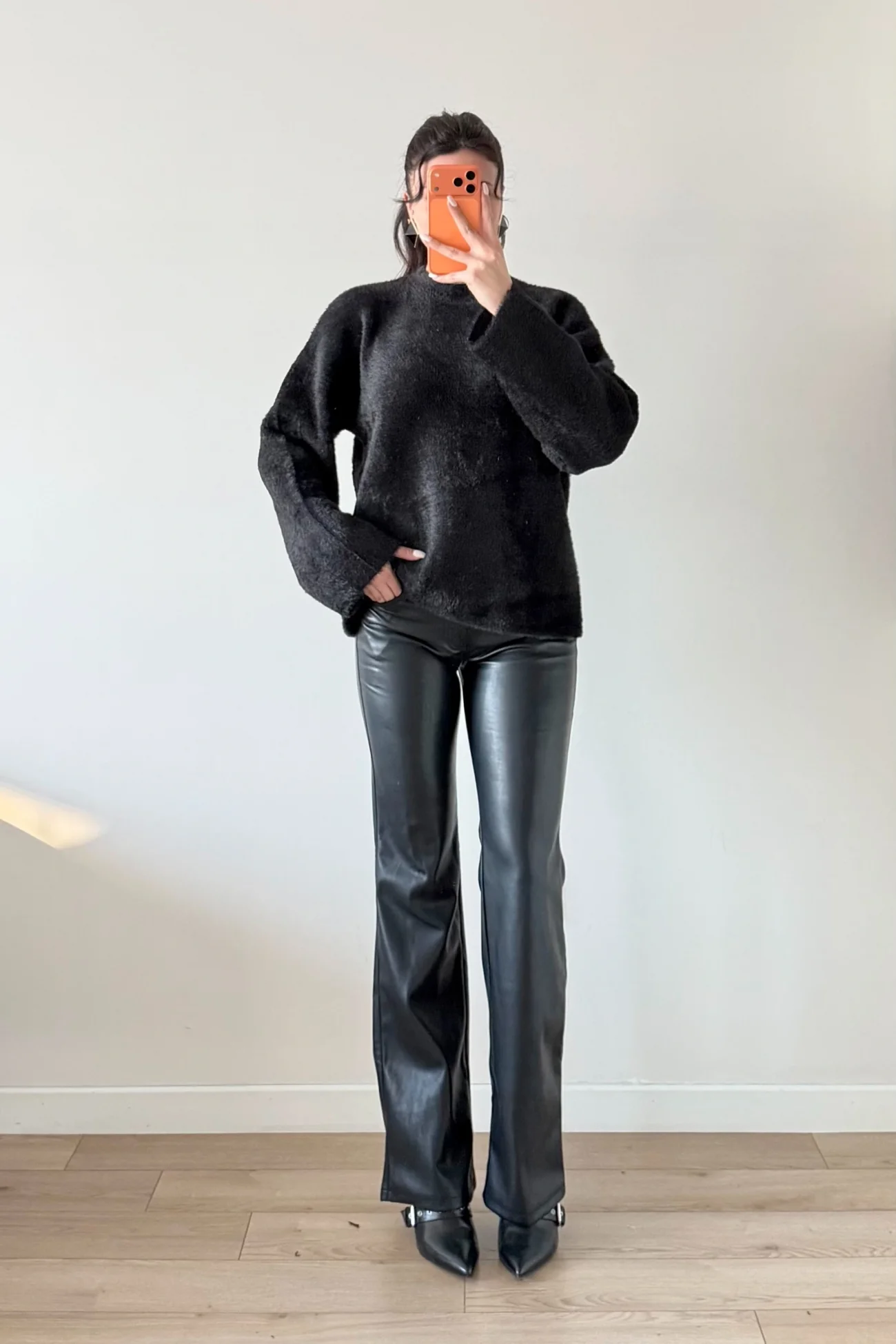 Kadın Siyah Oversize Kazak 1014-2341