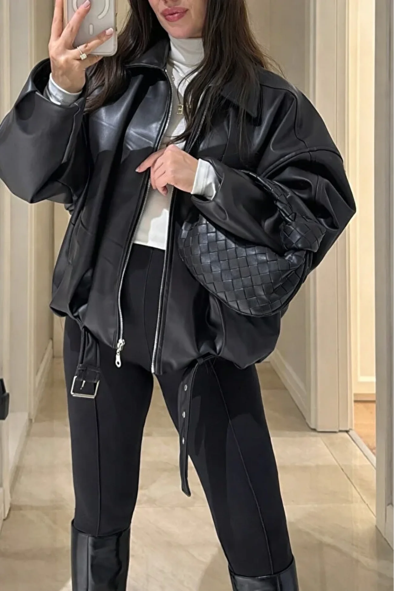 Kadın Siyah Trend Oversize Bomber Kemerli Deri Ceket 2788