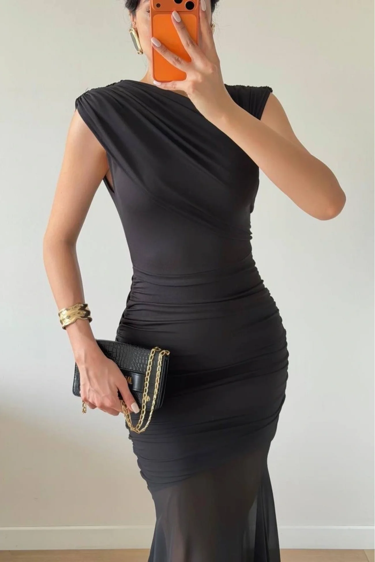 Kadın Siyah Yan Drapeli Transparan Etekli Elbise 1041-2636