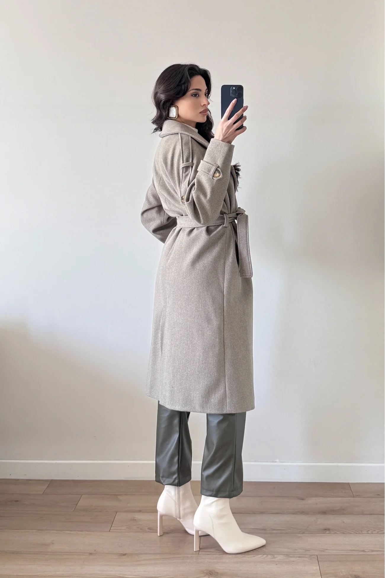 Kadın Vizon Kaşe Kaban 3122