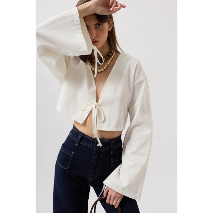 Bağlama Detay Uzun Kol Bluz