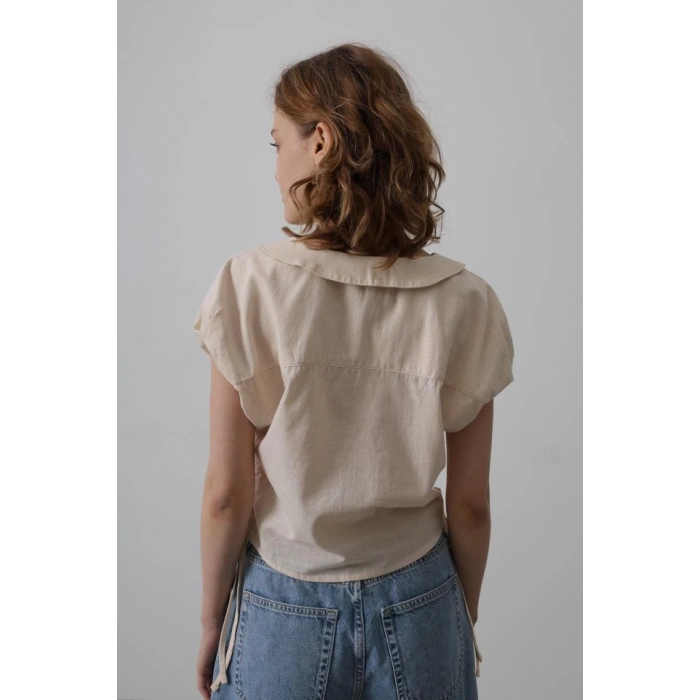 Bebe Yaka Yanları Bağlamalı Bluz - Taş