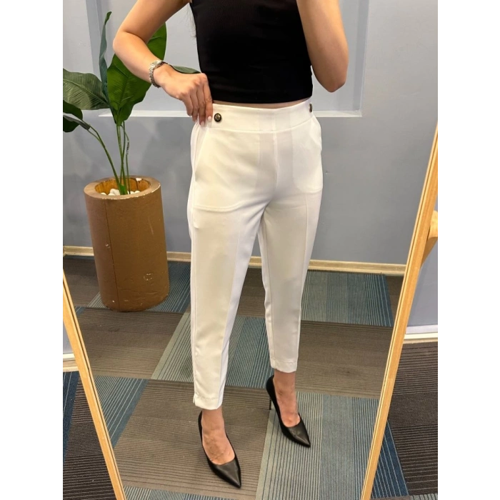 Bel Lasti̇kli̇ Düğmeli̇ Pantolon