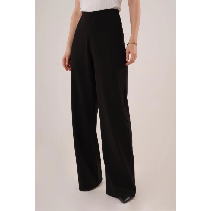 Bol Paça Yandan Fermuarlı Siyah Kumaş Pantolon