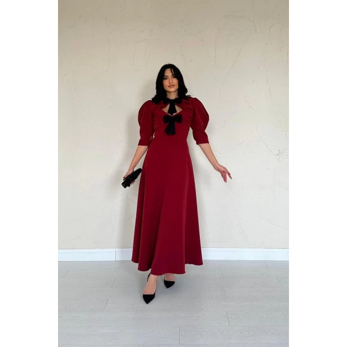 Bordo Ön Dekolteli Fiyonk Garnili Uzun Elbise