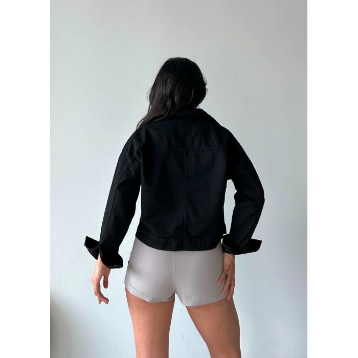 Çift cepli kol katlamalı süper taş enzim yıkamalı crop kot ceket siyah d2000