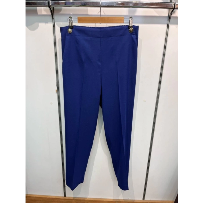 Dekorati̇f Düğmeli̇ Arka Bel Lasti̇kli̇ Pantolon