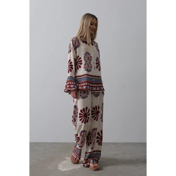 Desenli Kolları Volanlı Pantolon Takım - Kırmızı