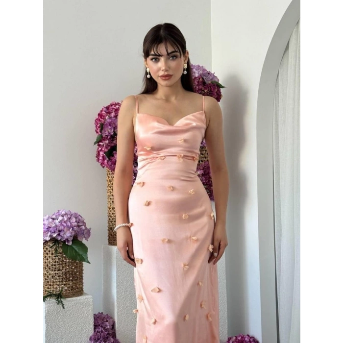 Dora Çiçek Detaylı Elbise