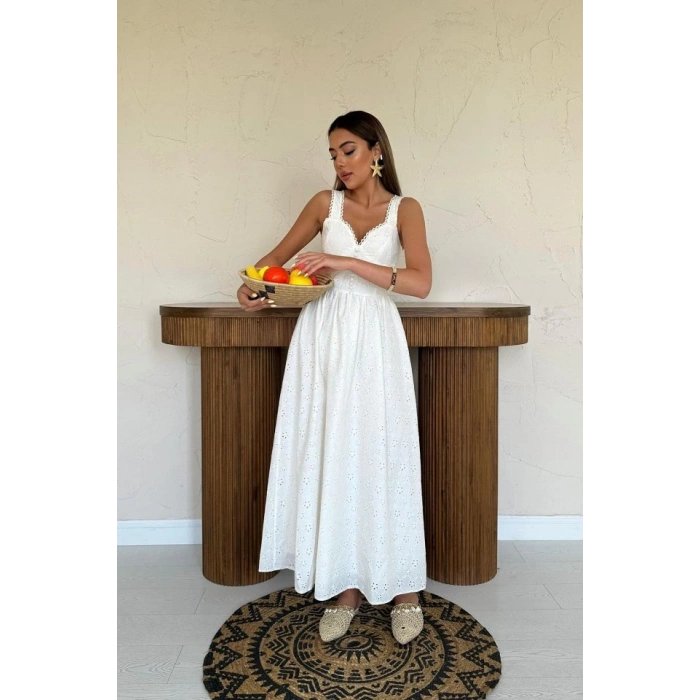 Ekru Dantel Detaylı Askılı Elbise