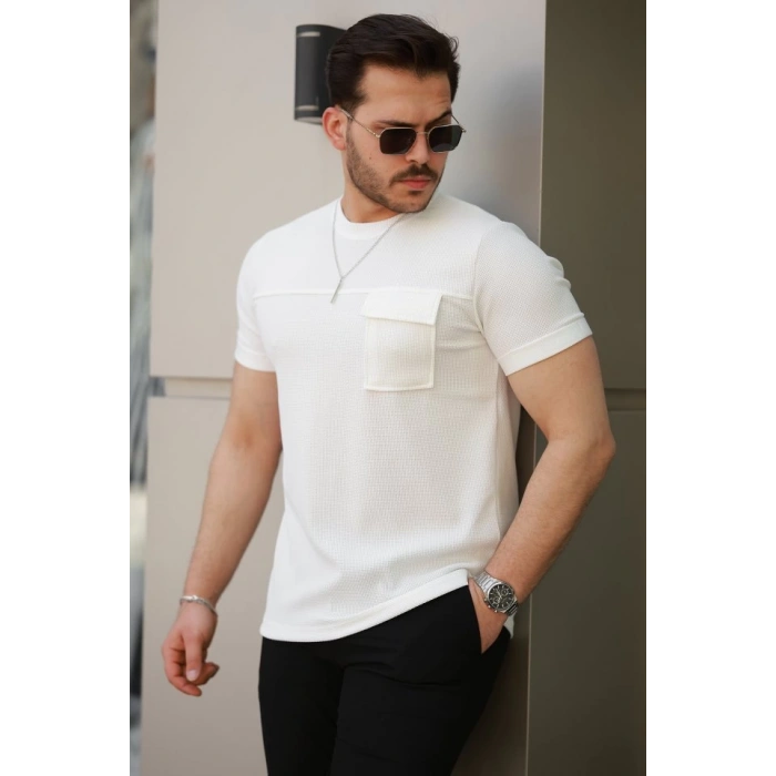 Erkek Cepli Kolyeli Kısa Kollu örme Kumaş T-shirt