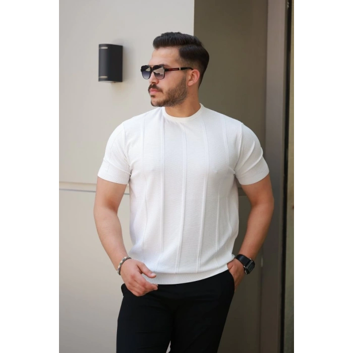 Erkek Desenli çizgi Kabartmalı Kısa Kollu Tişört