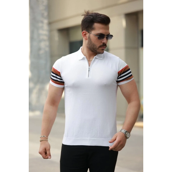 Erkek Fermuar Yakalı Kolları Desenli Kısa Kollu Tişört