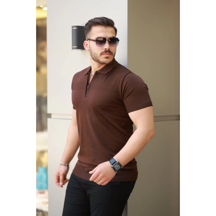 Erkek Göğüs Pirinç Desenli Fermuar Yakalı Kısa Kollu Tişört