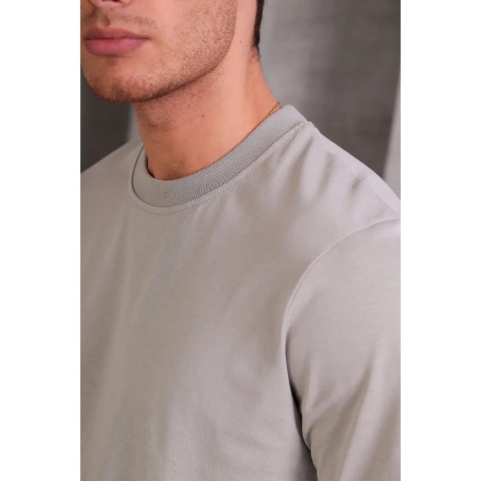 Erkek Relax Fit Bisiklet Yaka %100 Pamuk Rahat Kesim Basic Tişört