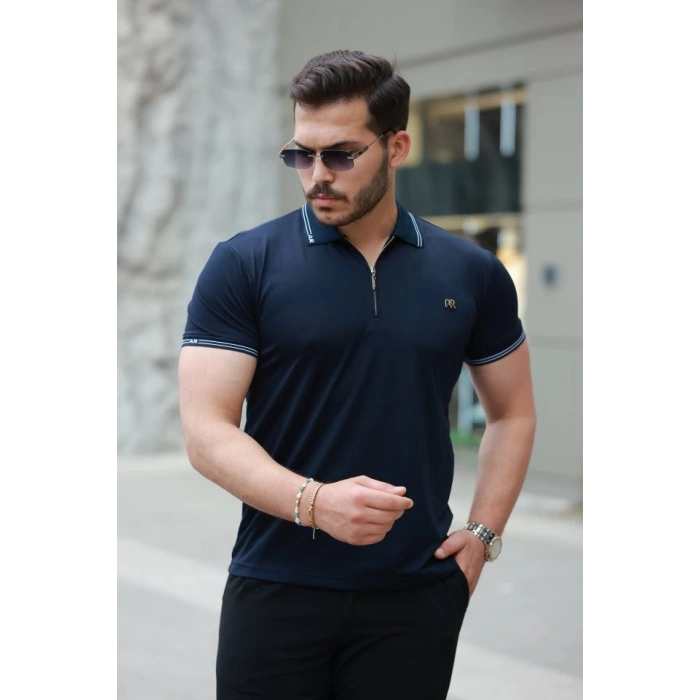 Erkek Yaka Ve Kolları çizgi Detaylı Fermuar Yakalı Kısa Kollu Tişört