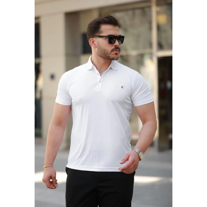 Erkek Yakalı Arma Detaylı Kısa Kollu Tişört