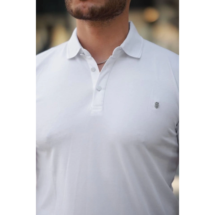 Erkek Yakalı Arma Detaylı Kısa Kollu Tişört