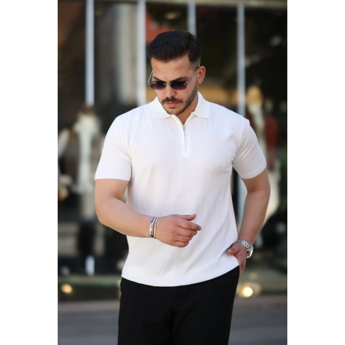 Erkek Yakası Fermuarlı Kısa Kollu T-shirt