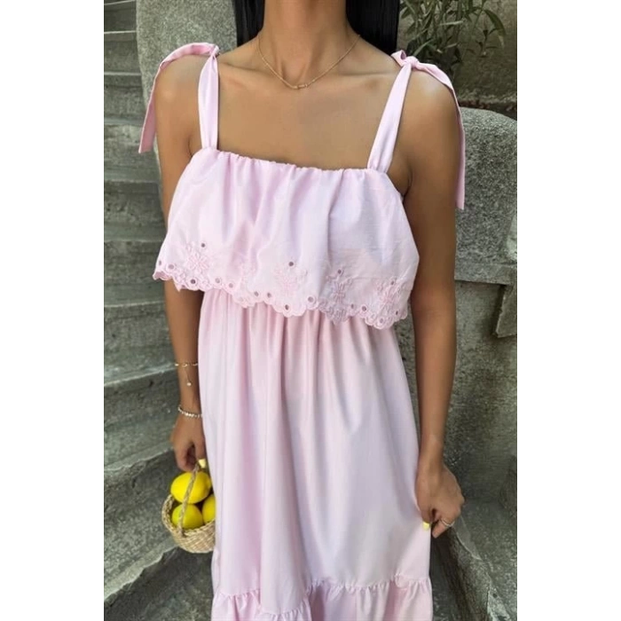 Etek Ucu Brode Nakışlı Boyundan Bağlamalı Elbise 2881