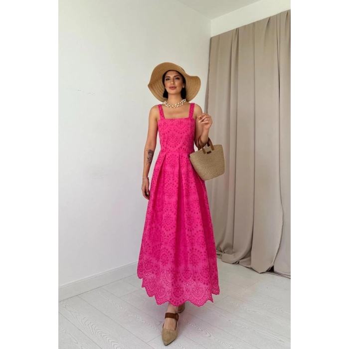 Fuşya Askılı Aparatlı Brode Elbise