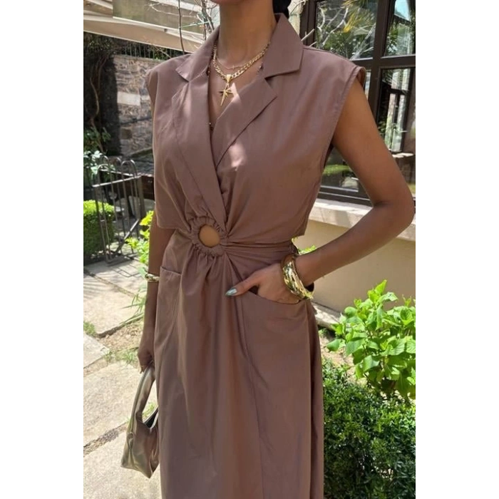 Göbeği Halka Detaylı Midi Boy Elbise 2896