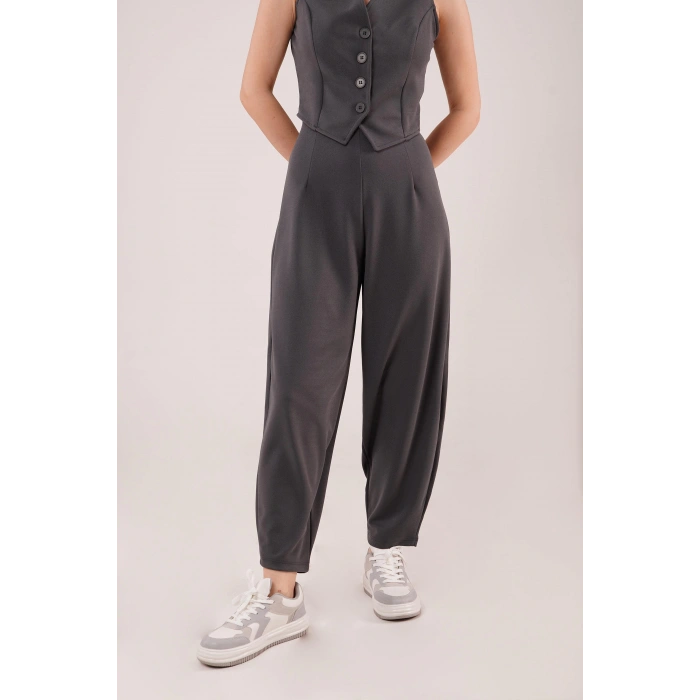 Havuç Kesim Gri Pantolon